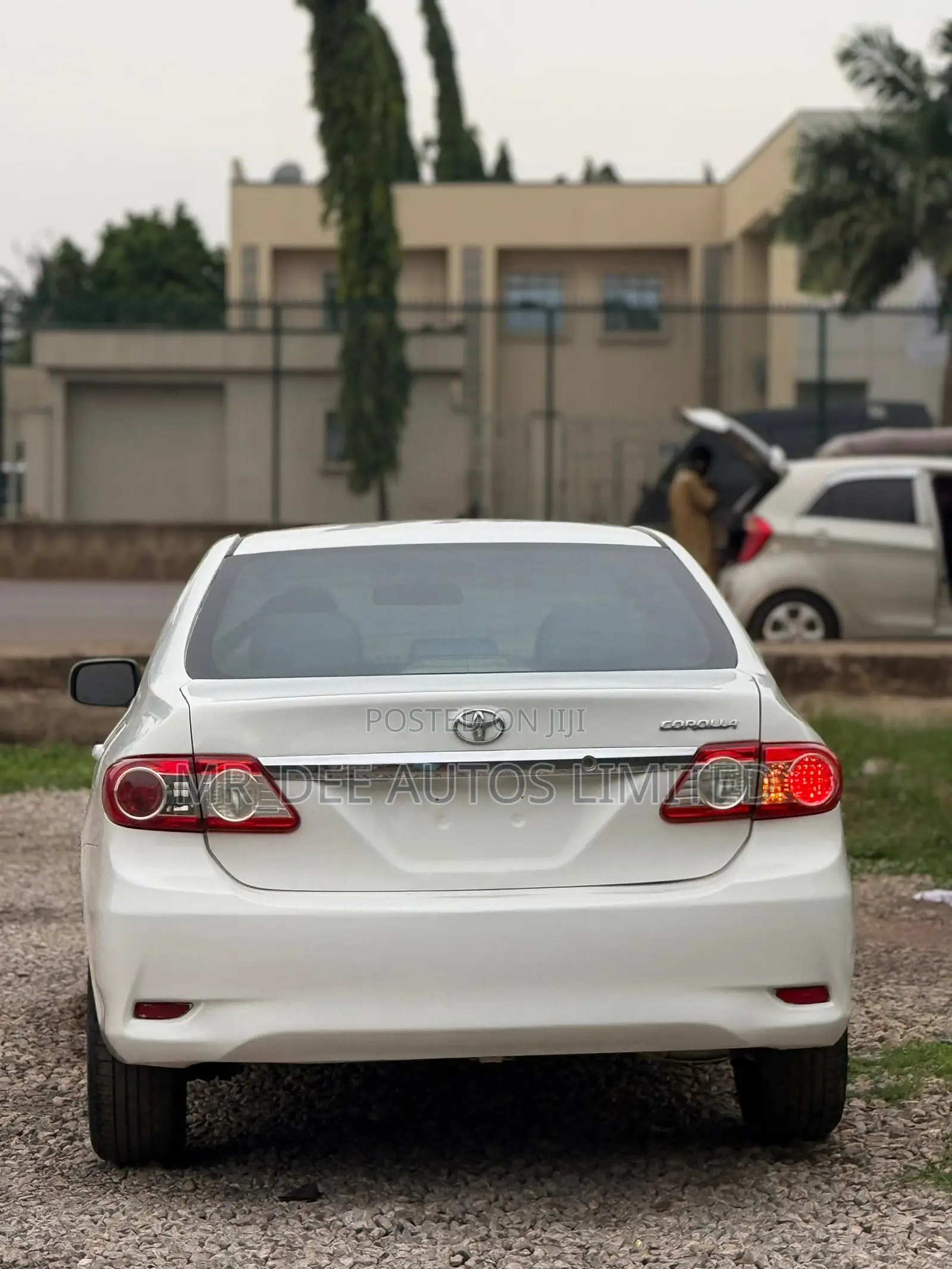 Toyota Corolla 2013 White