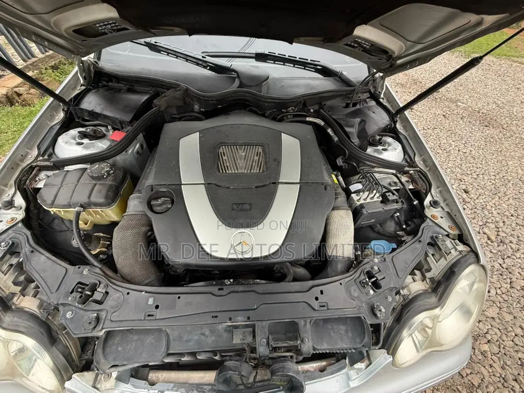 Mercedes-Benz C230 2007 Silver