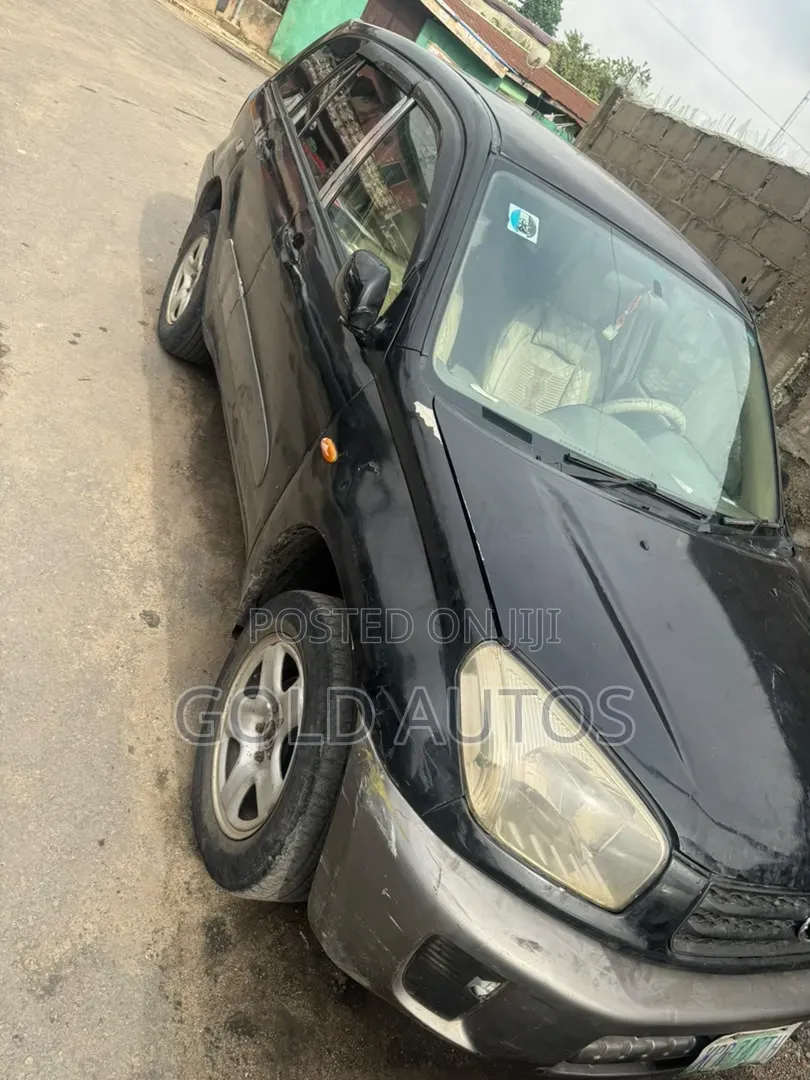 Toyota RAV4 2004 Black