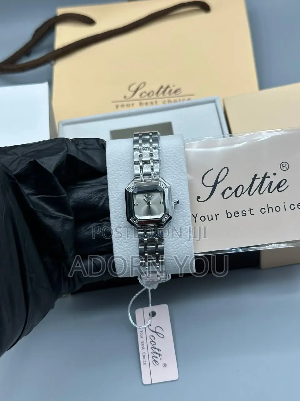 Elegant Scottie Feminine Watch
