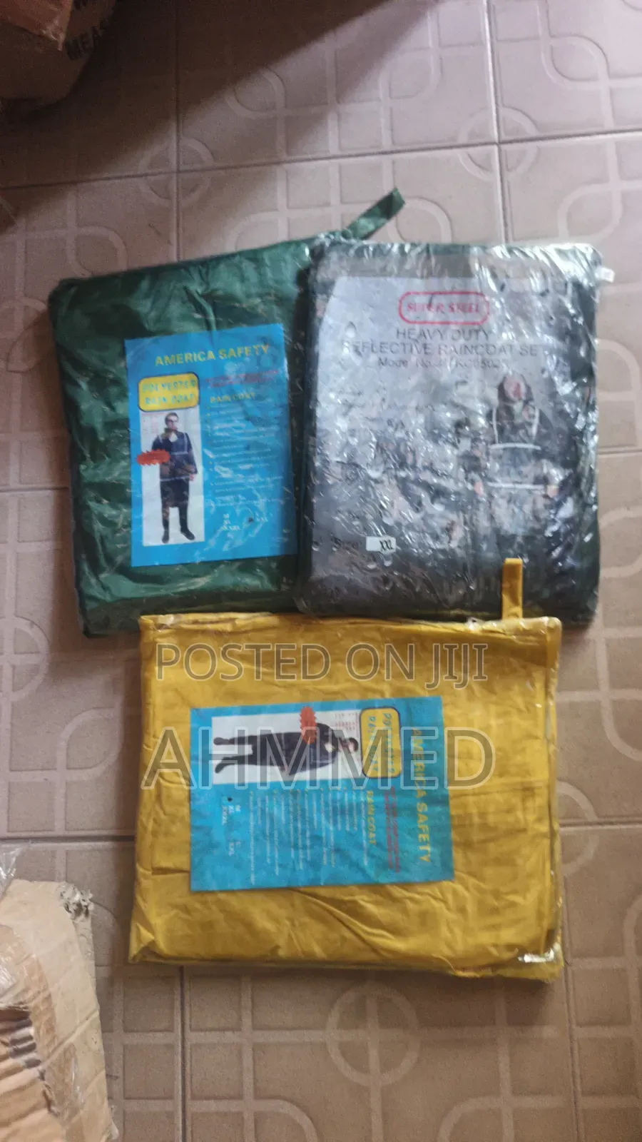 Polymer Rain Coat With Reflector