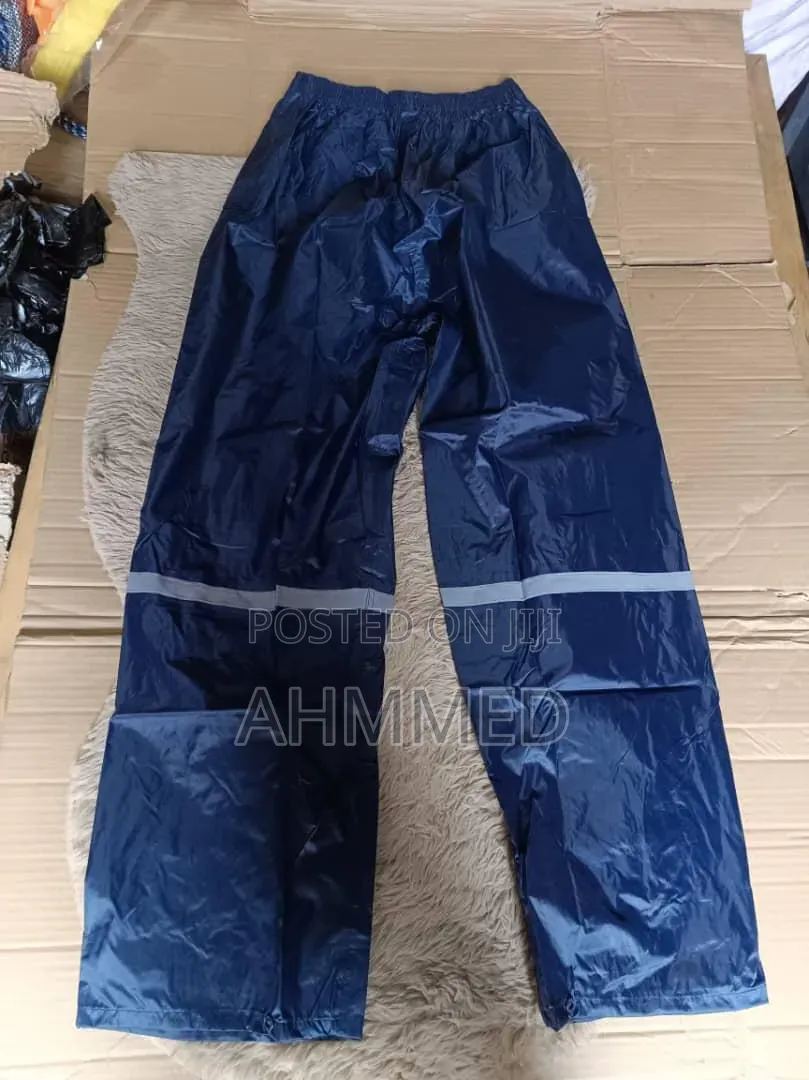Polymer Rain Coat With Reflector