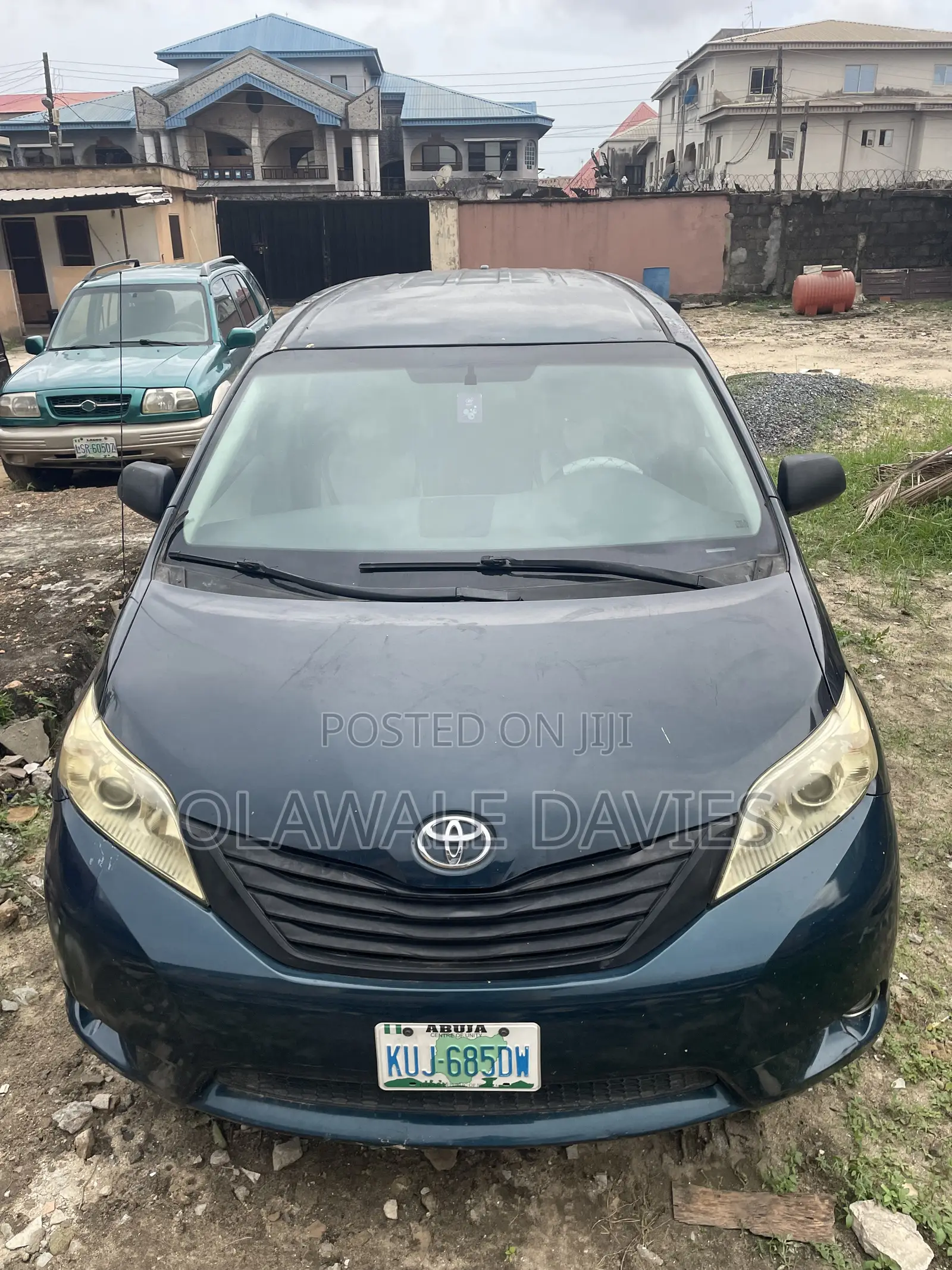 Toyota Sienna 2012 Blue