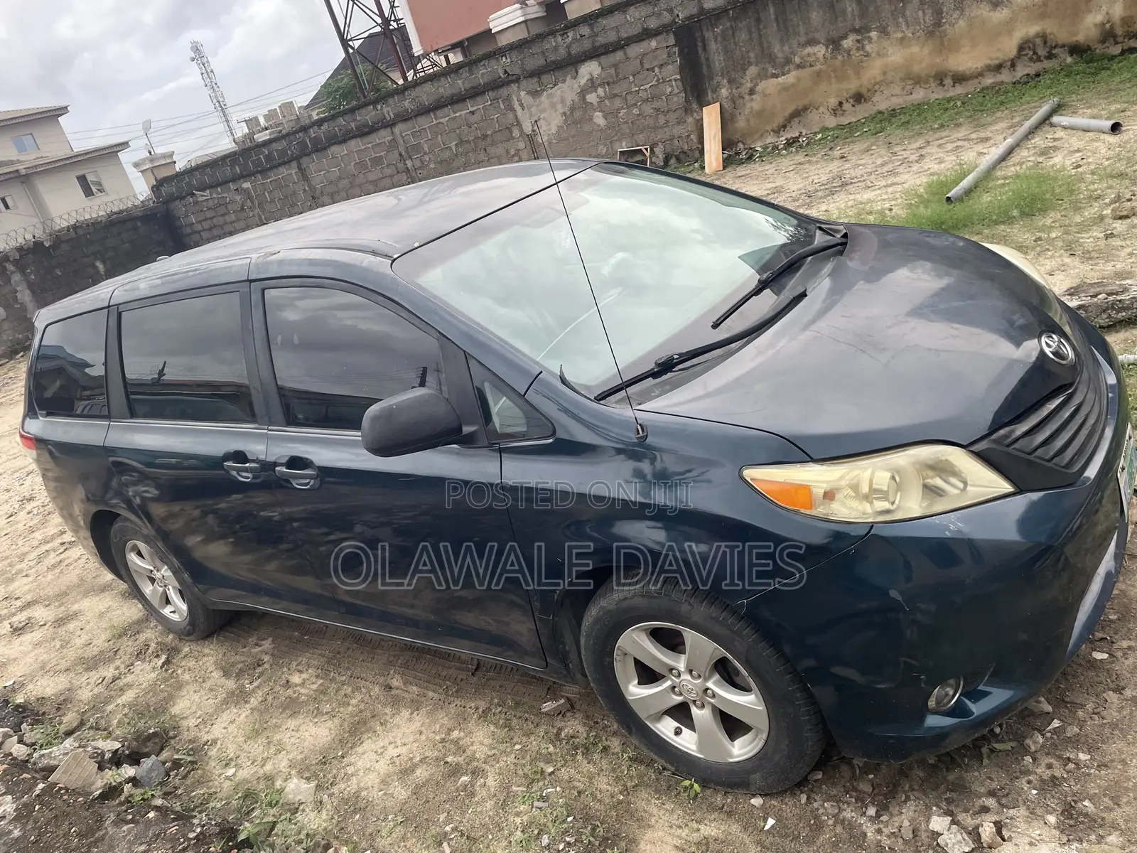 Toyota Sienna 2012 Blue