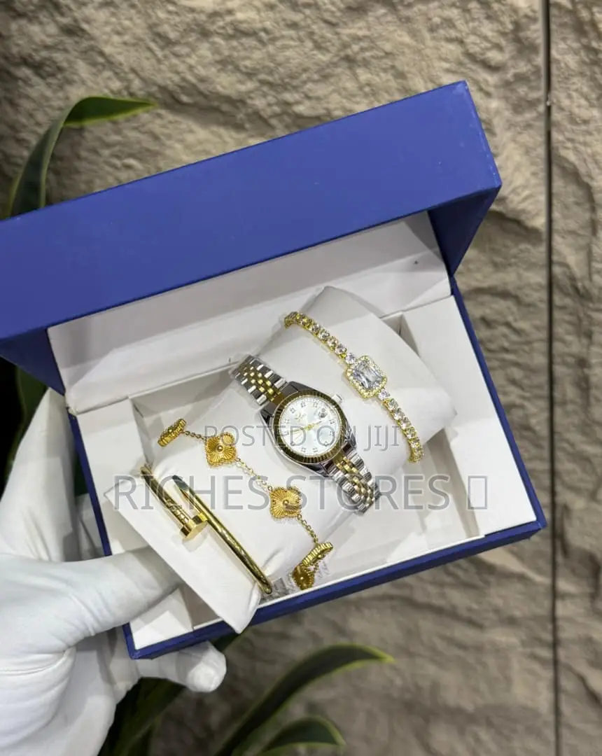 Chenxi Ladies Set With Box as Seen