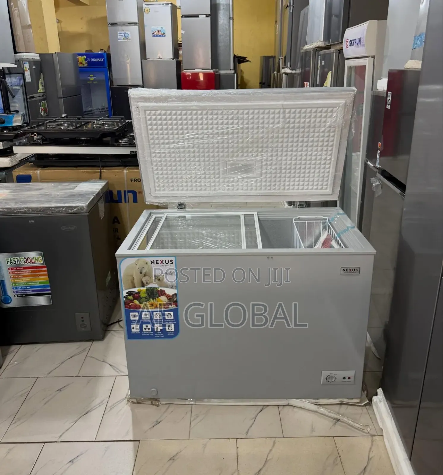 Nexus Chest Freezer Gross Volume: 320lt
