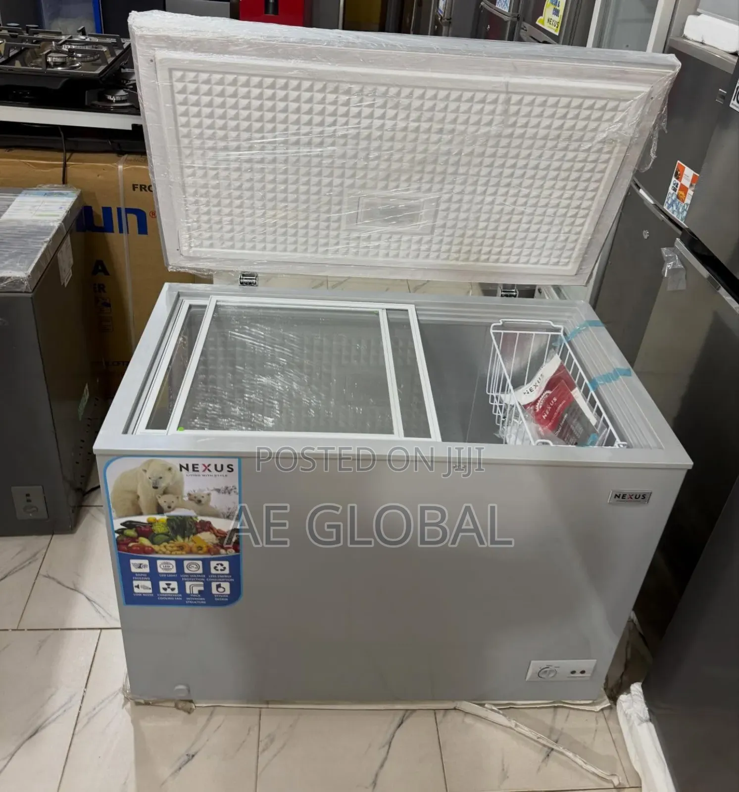Nexus Chest Freezer Gross Volume: 320lt