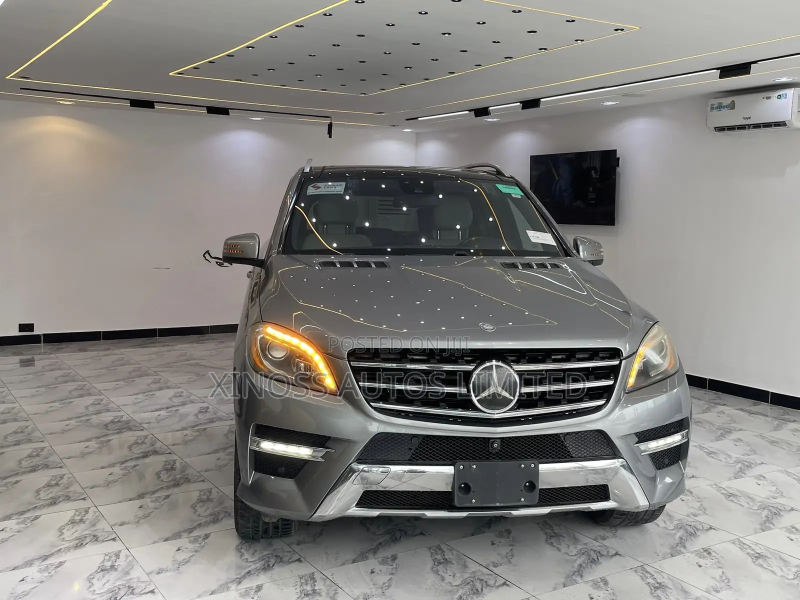 Mercedes-Benz M Class ML350 4MATIC 4dr SUV AWD (3.5L 6cyl 7A) 2015 Gray