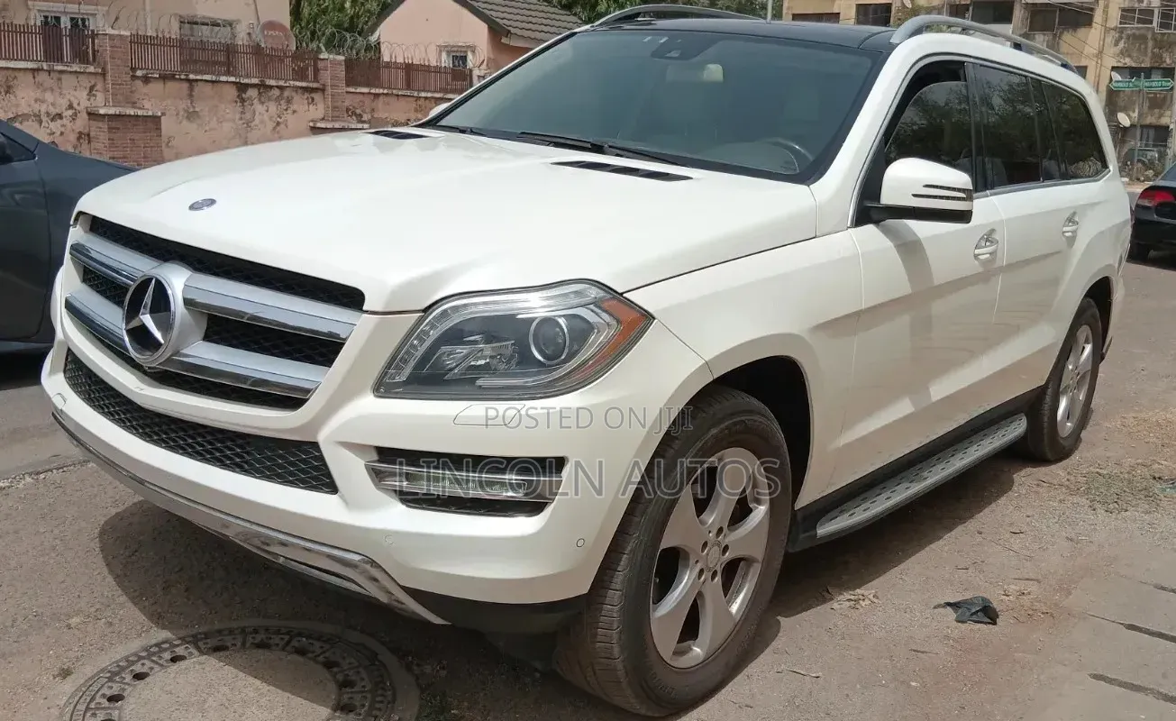 Mercedes-Benz GL-Class GL450 4MATIC 4dr SUV AWD (4.7L 8cyl Turbo 7A)