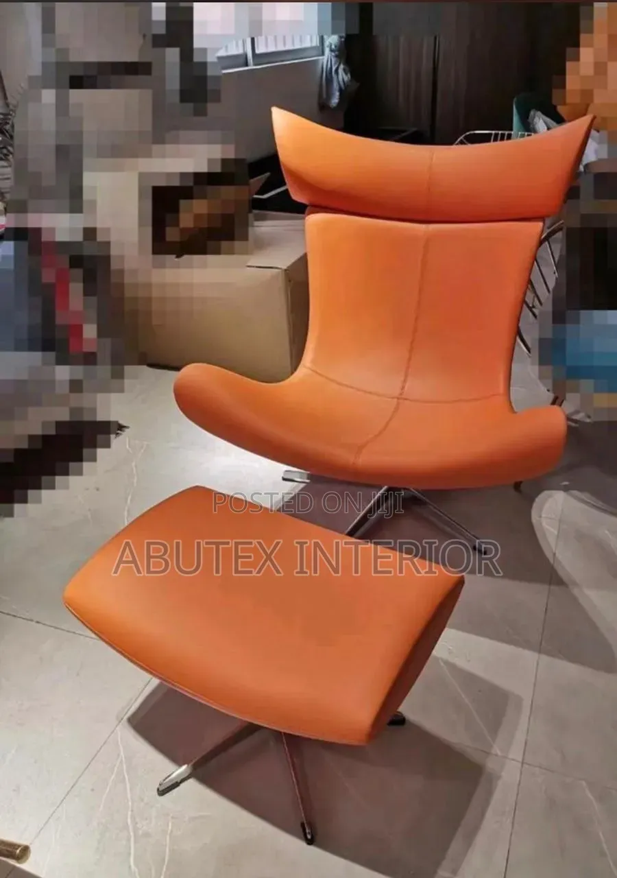 Luxury Imported Executive Relaxing Chair With Foot Rest