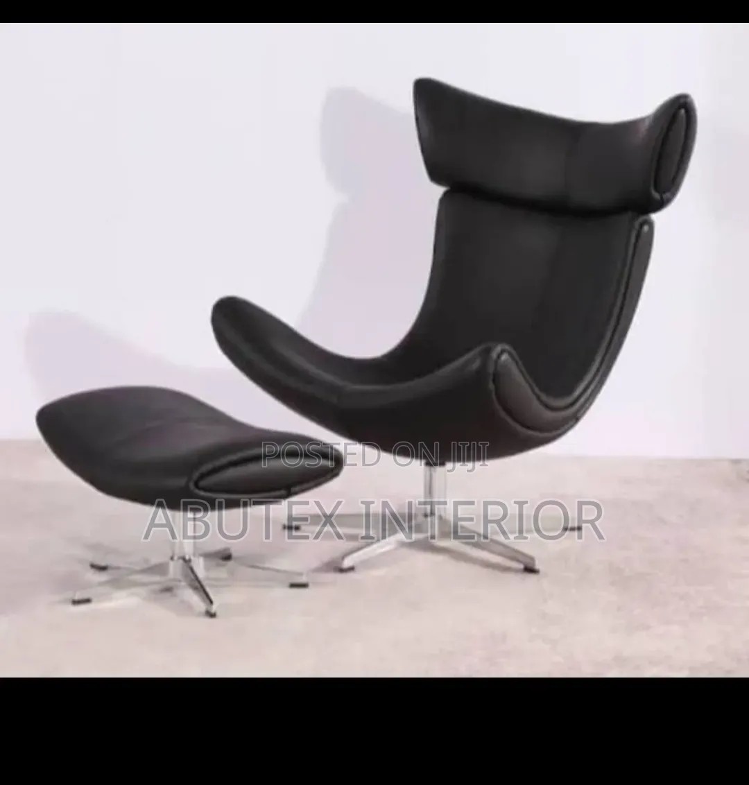 Luxury Imported Executive Relaxing Chair With Foot Rest