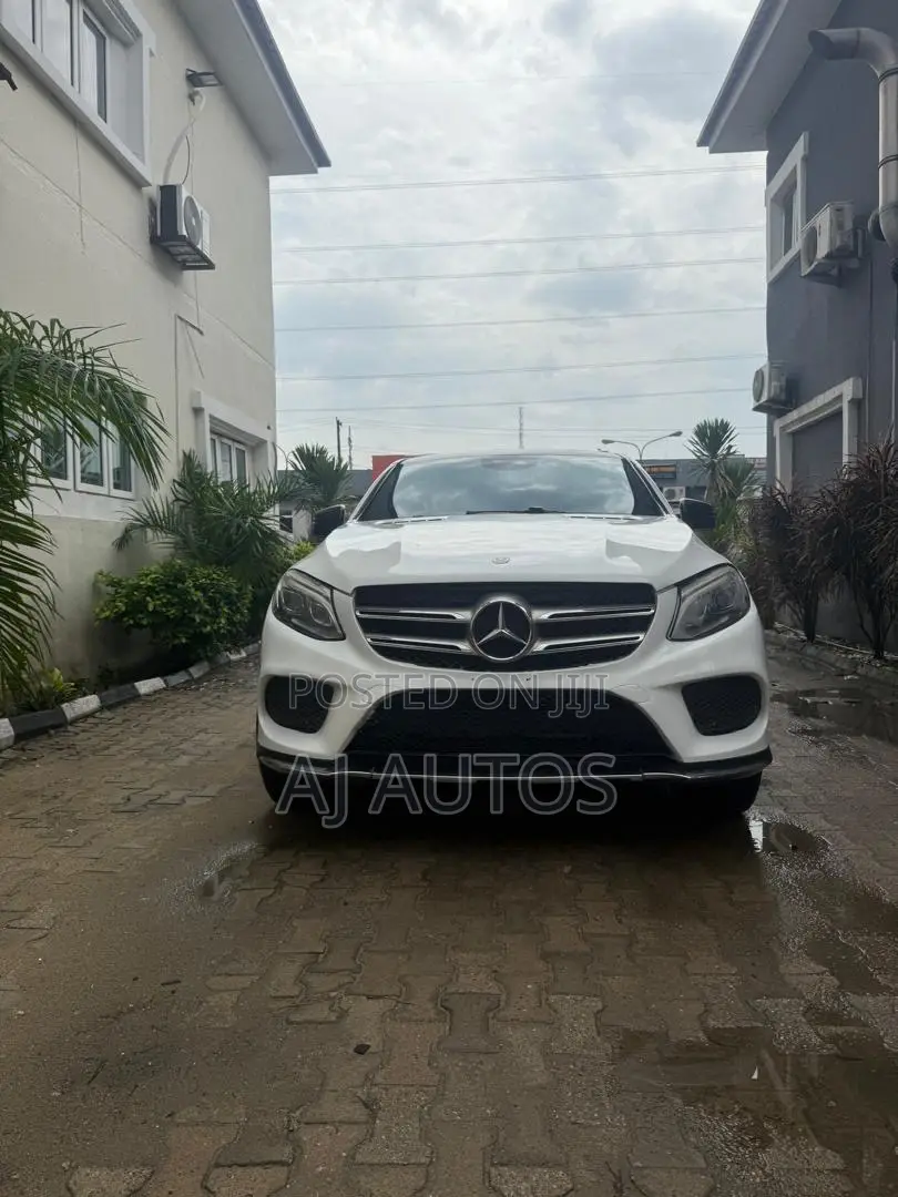 Mercedes-Benz GLE-Class 2016 White