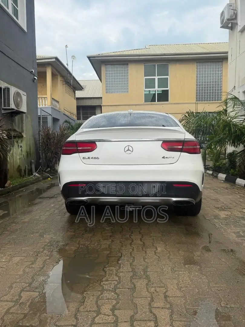 Mercedes-Benz GLE-Class 2016 White