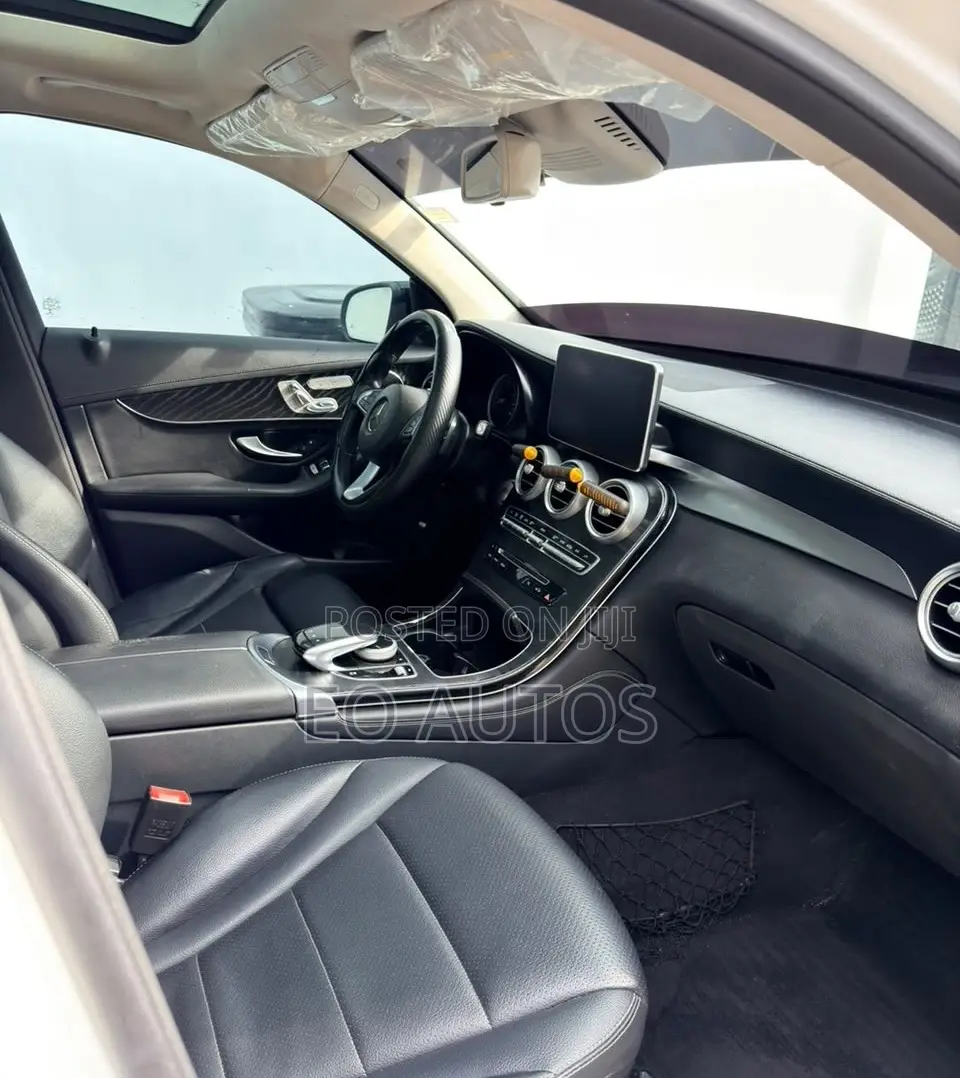 Mercedes-Benz GLC-Class 2016 White