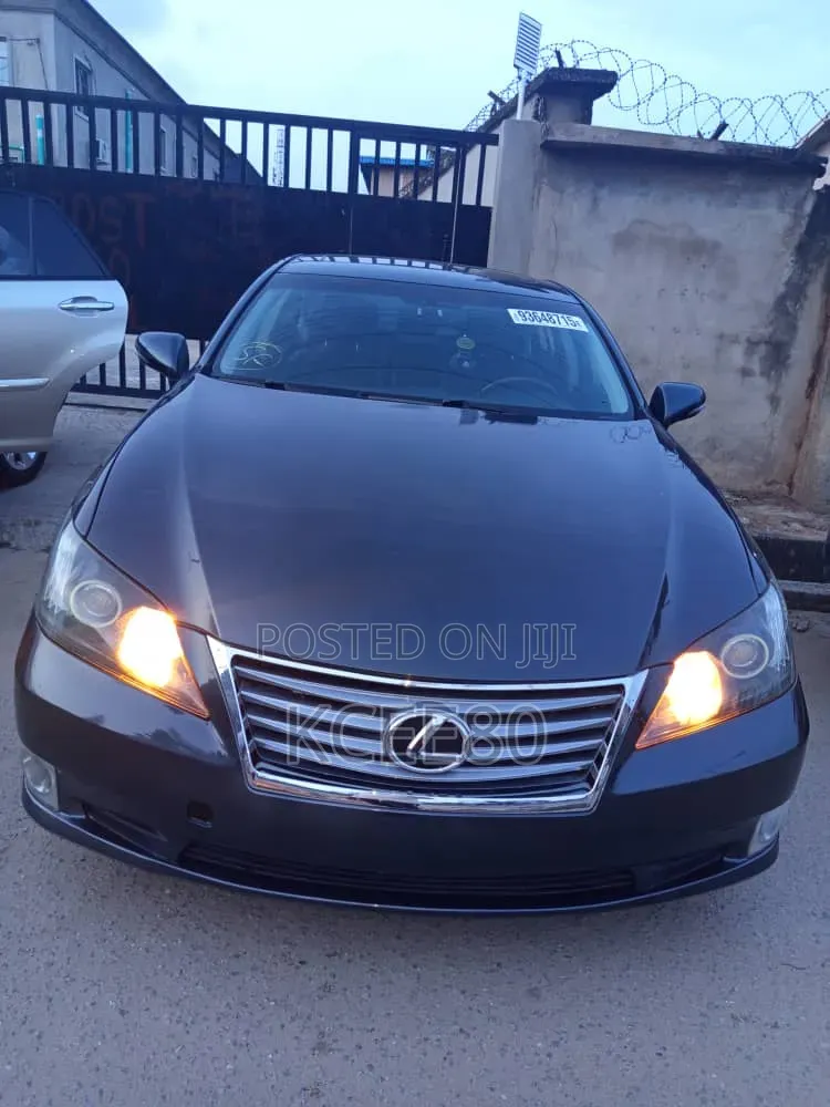 Lexus ES 350 2011 Gray