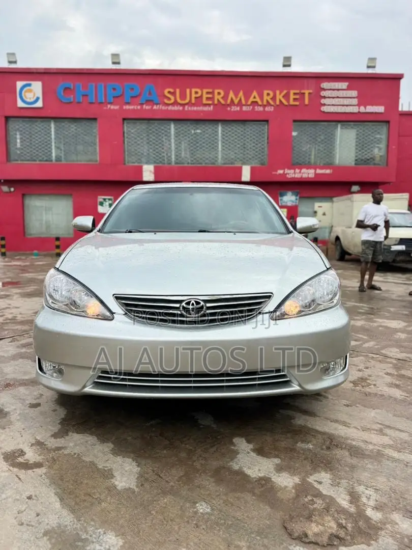 Toyota Camry 2006 Silver