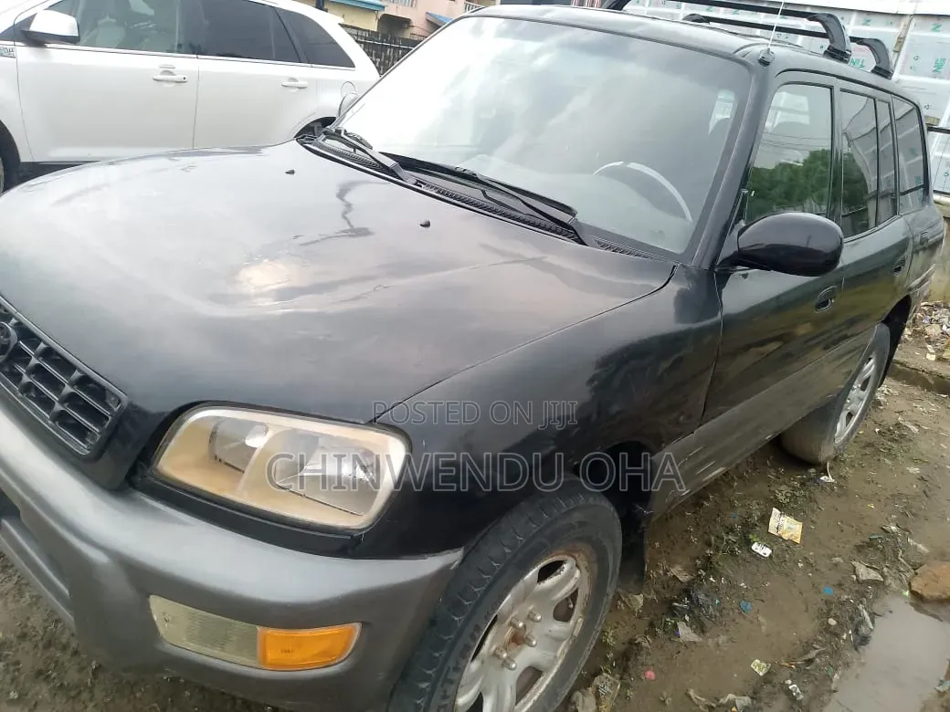 Toyota RAV4 2002 Black