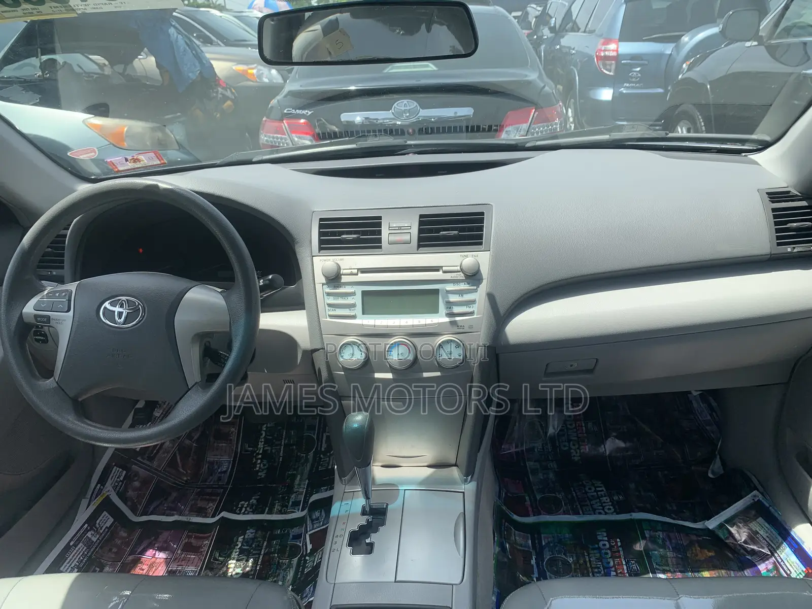 Toyota Camry 2009 Gray