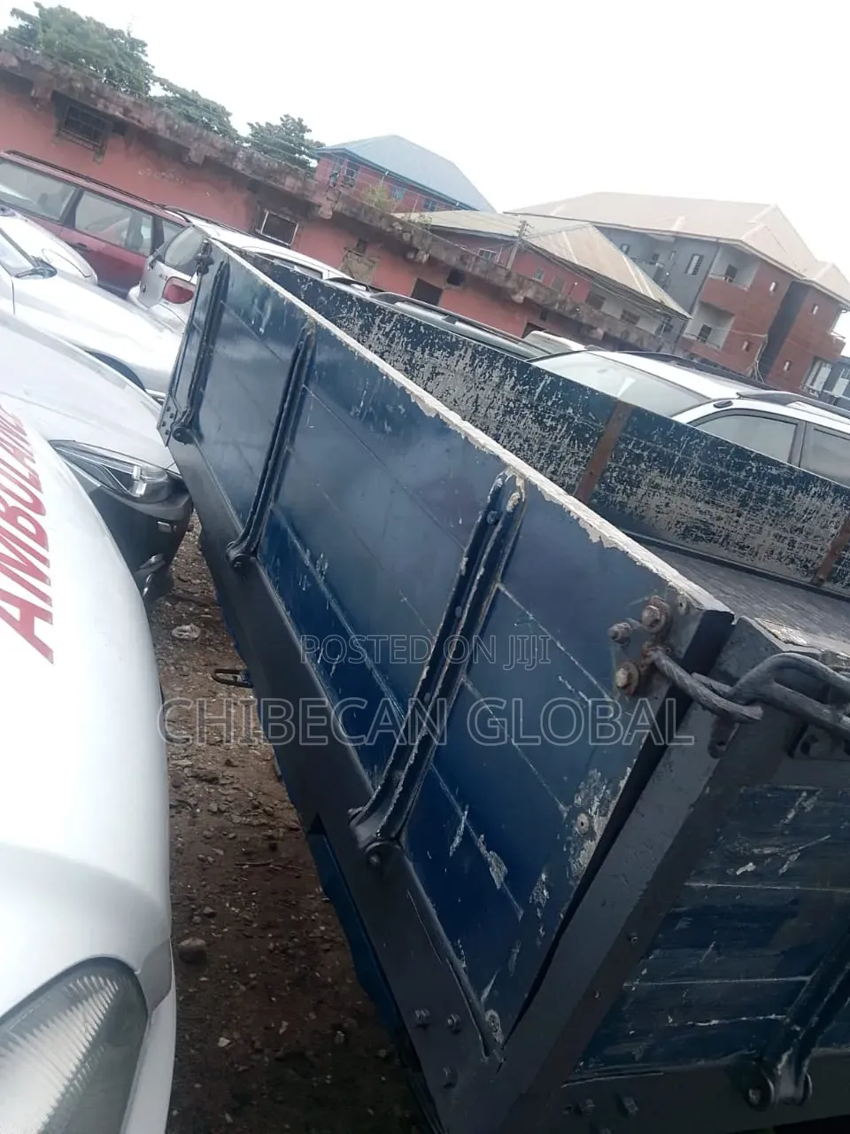 Ford Transit Truck (Petrol) 6 Tyres Tokunbo