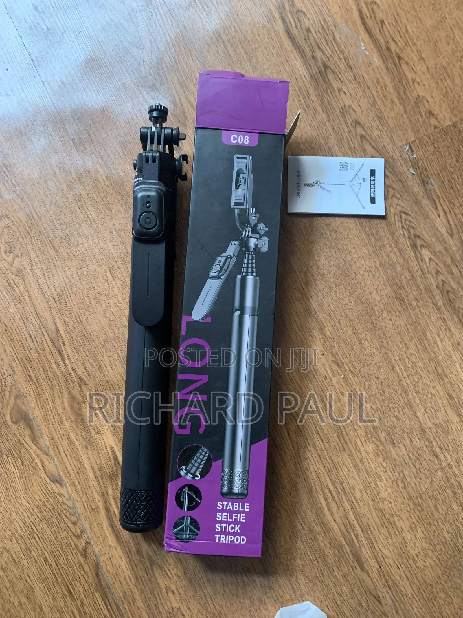 C08 Tripod Stand