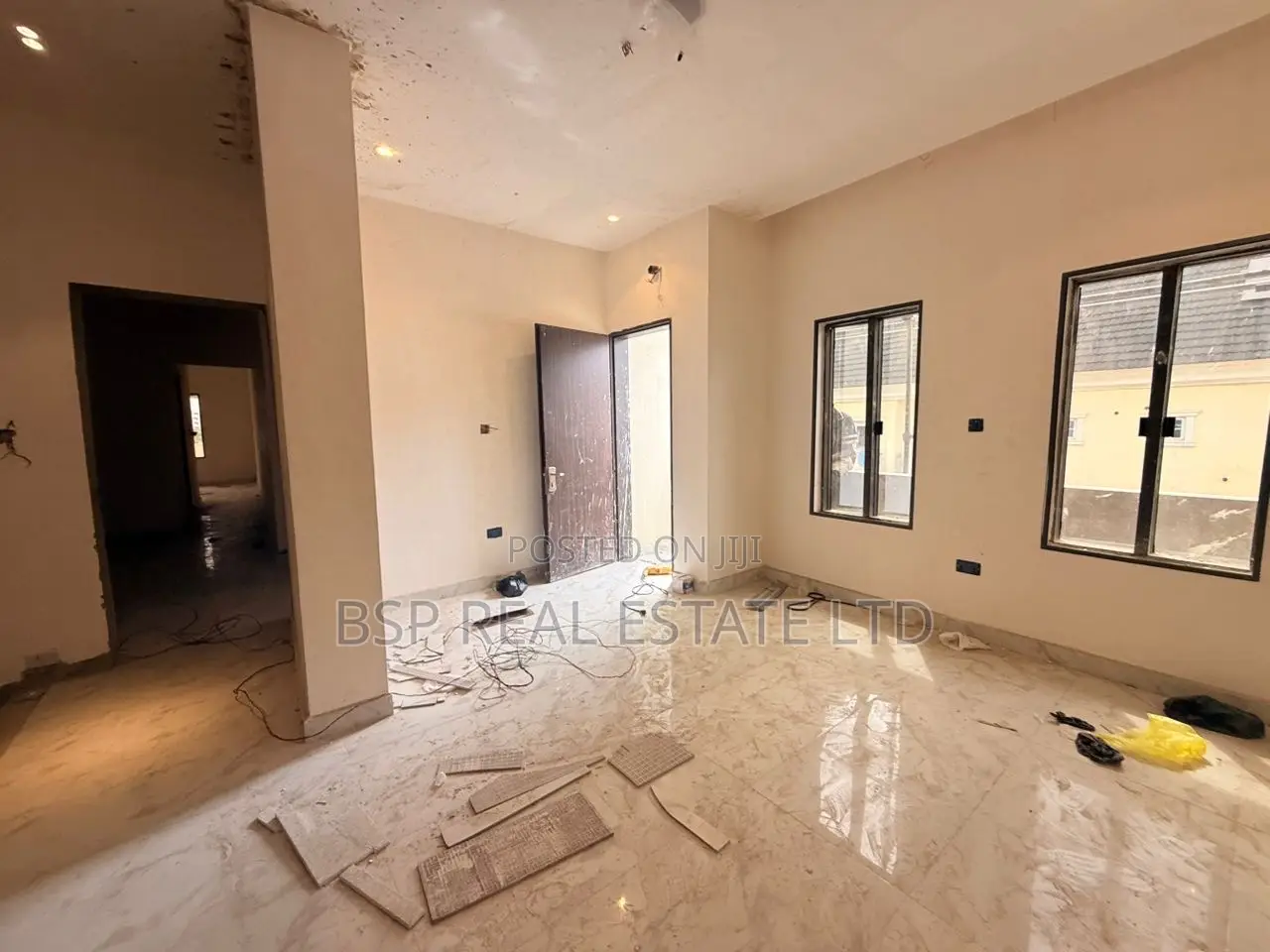 6bdrm Duplex in Wuse 2 for sale