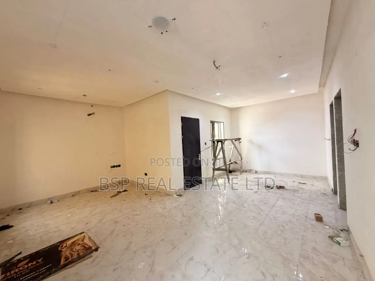 6bdrm Duplex in Wuse 2 for sale