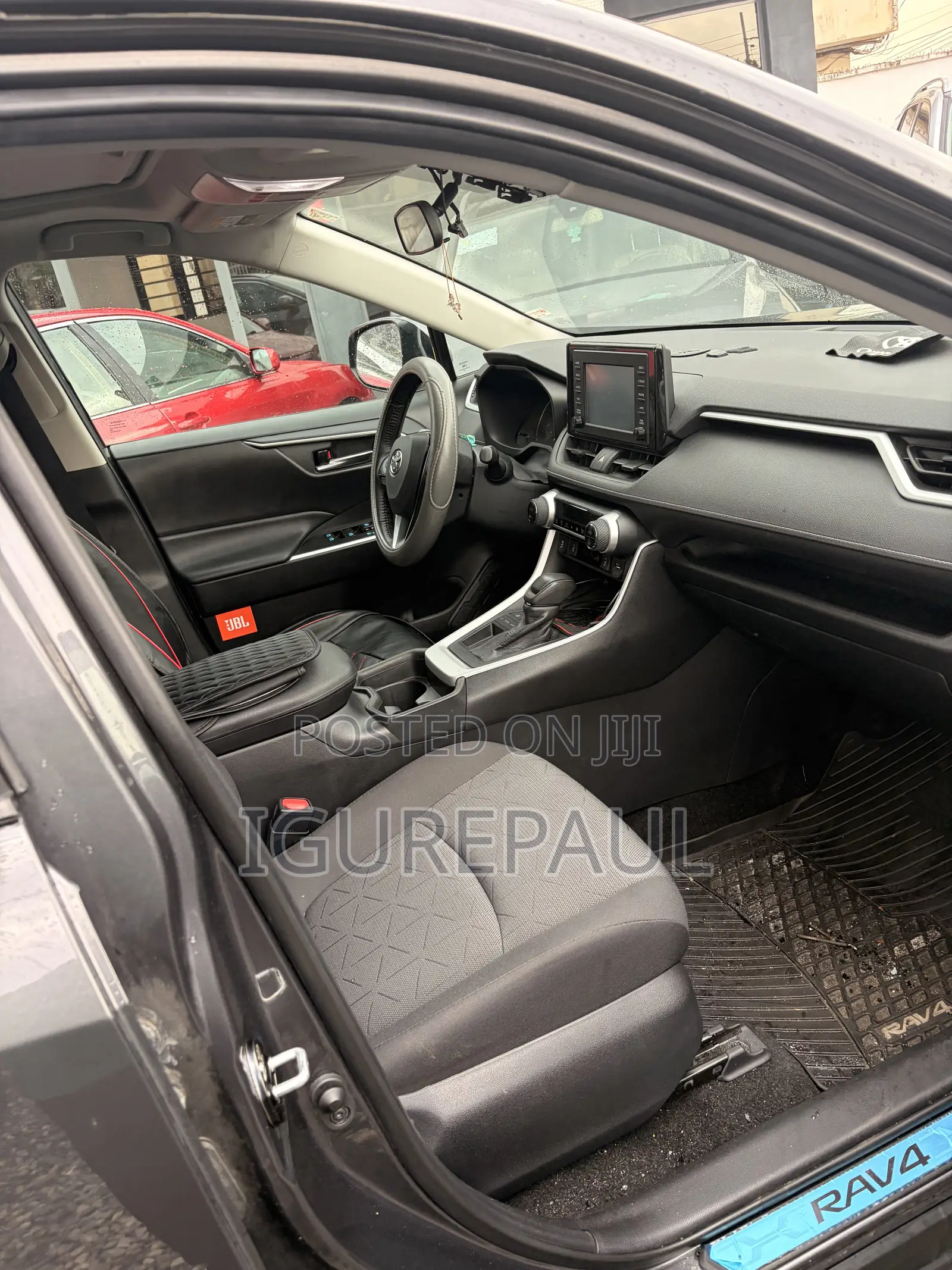 Toyota RAV4 XLE AWD 2020 Gray