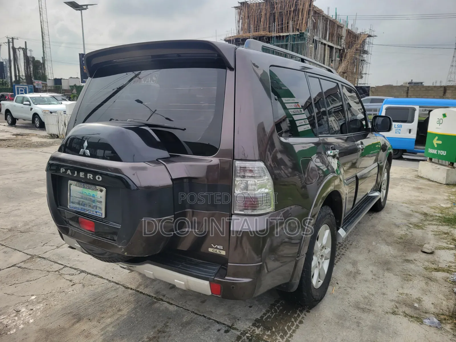 Mitsubishi Pajero V80 3.8 V6 GLS 2018 Brown
