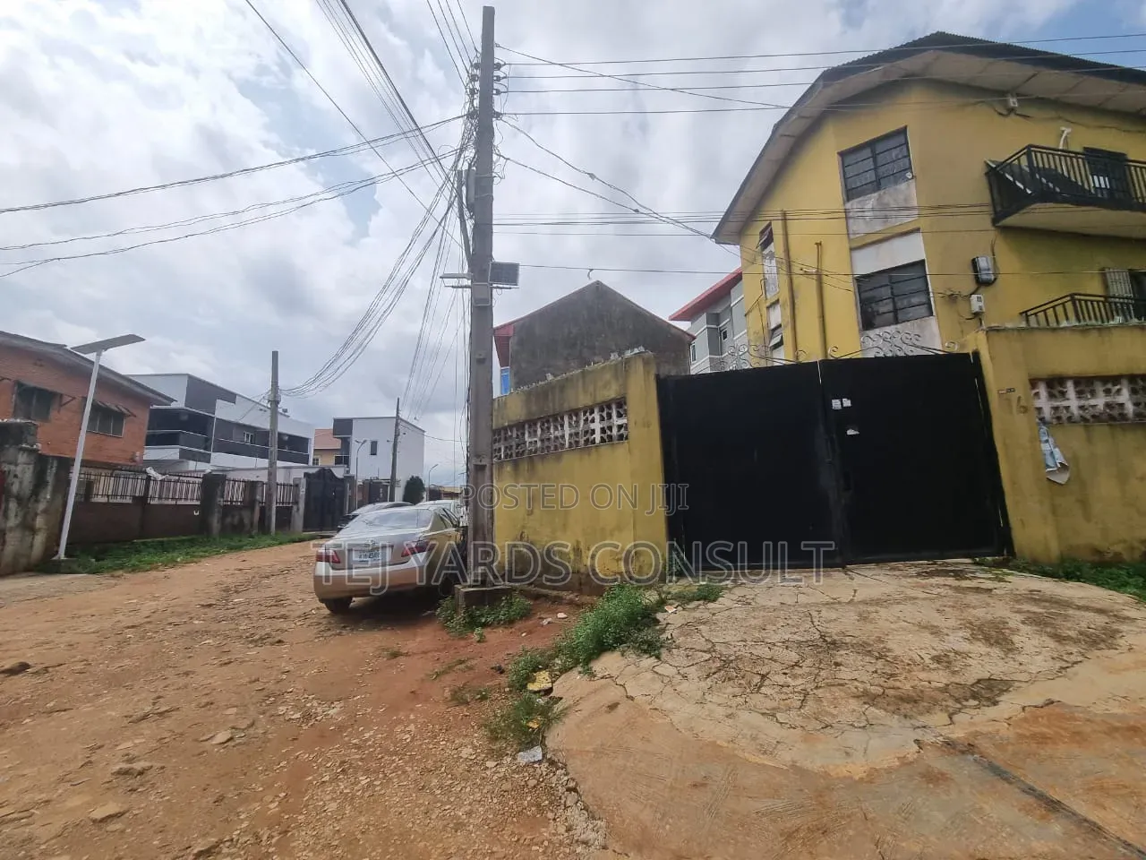 16bdrm House in Berger for sale