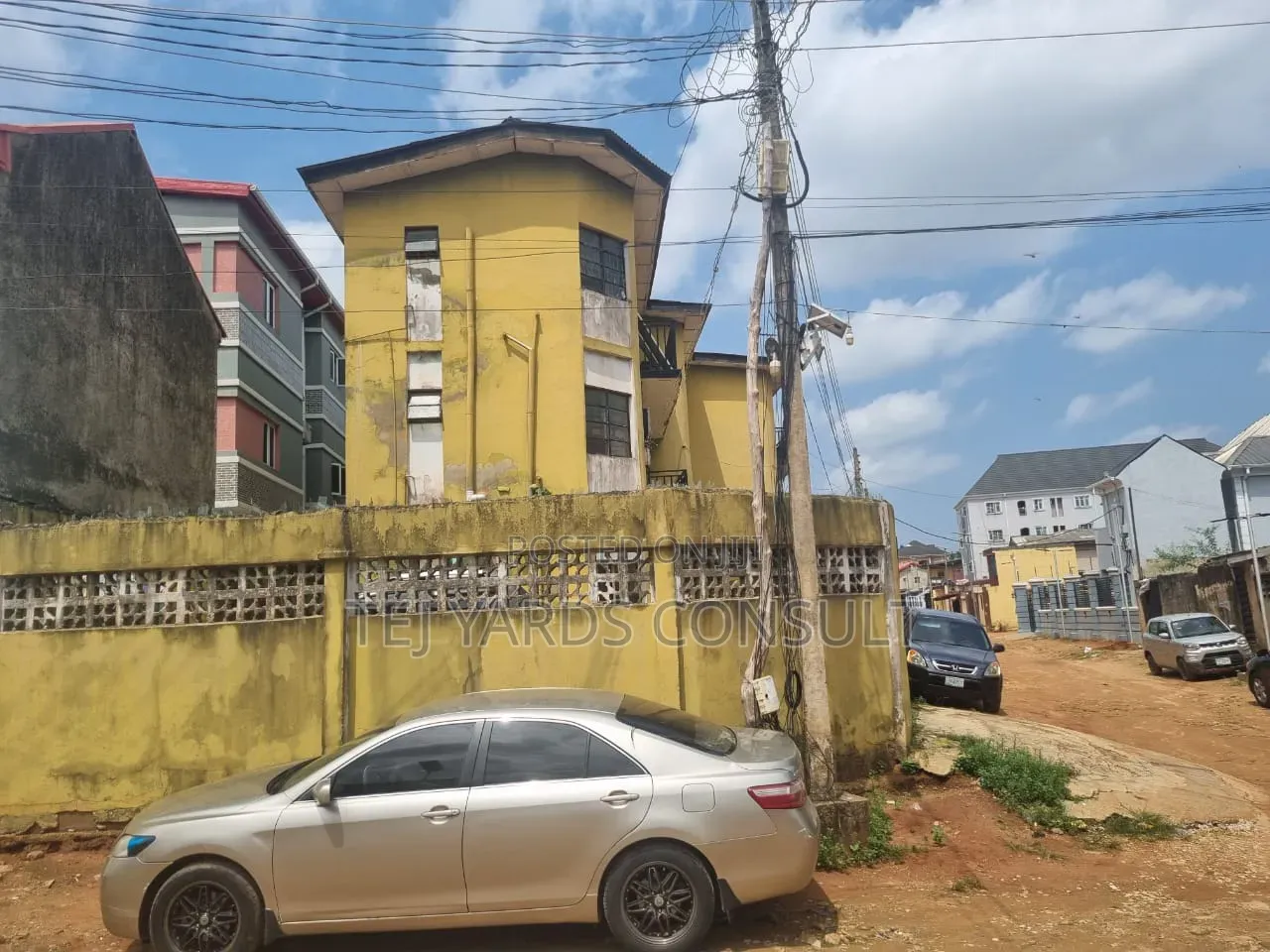 16bdrm House in Berger for sale