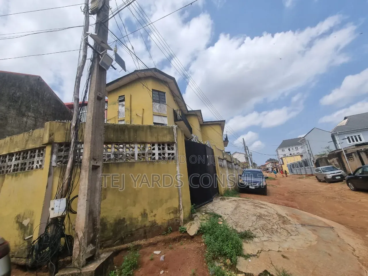 16bdrm House in Berger for sale