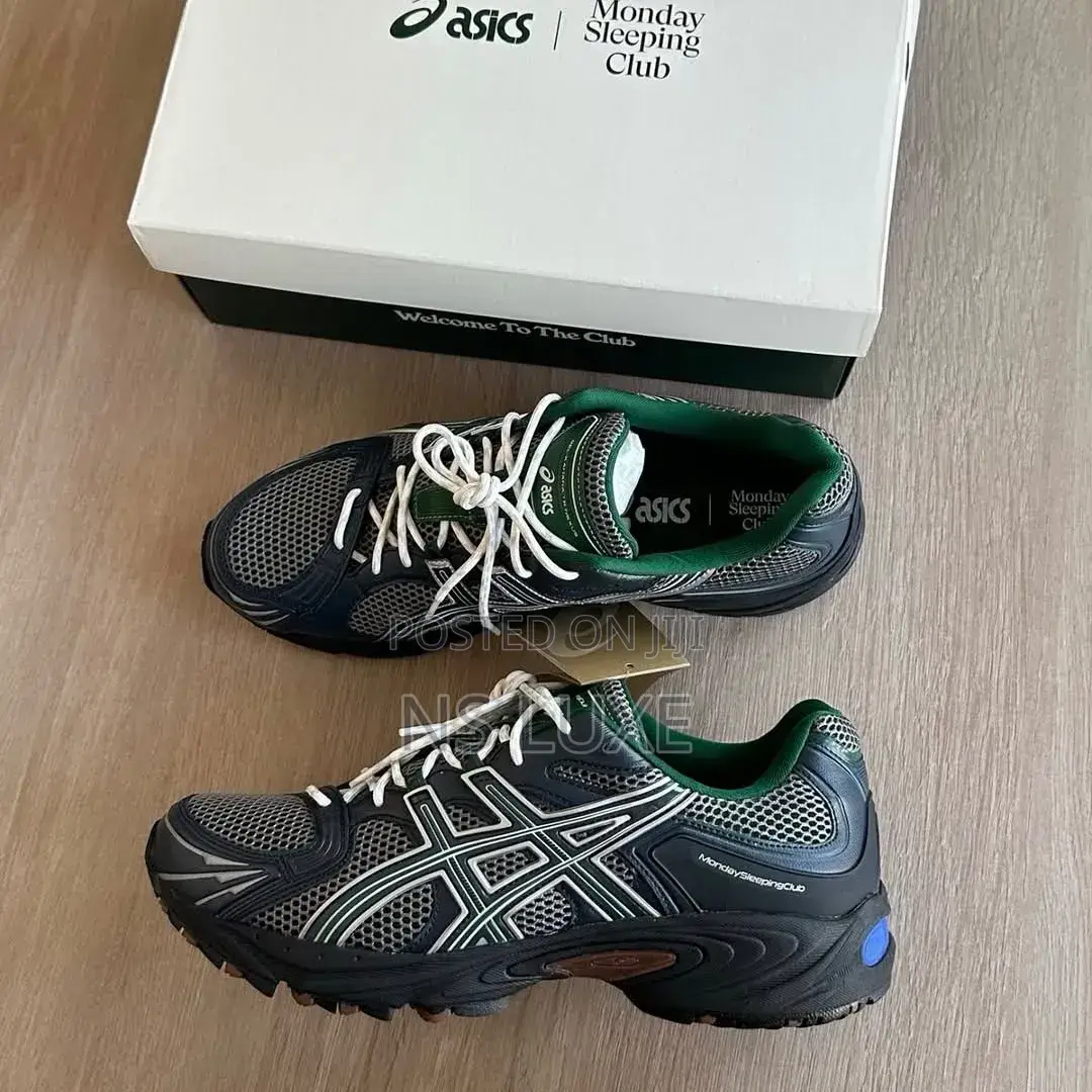 *Monday Sleeping Club X Asics Gel - Kahana Tr Nexus