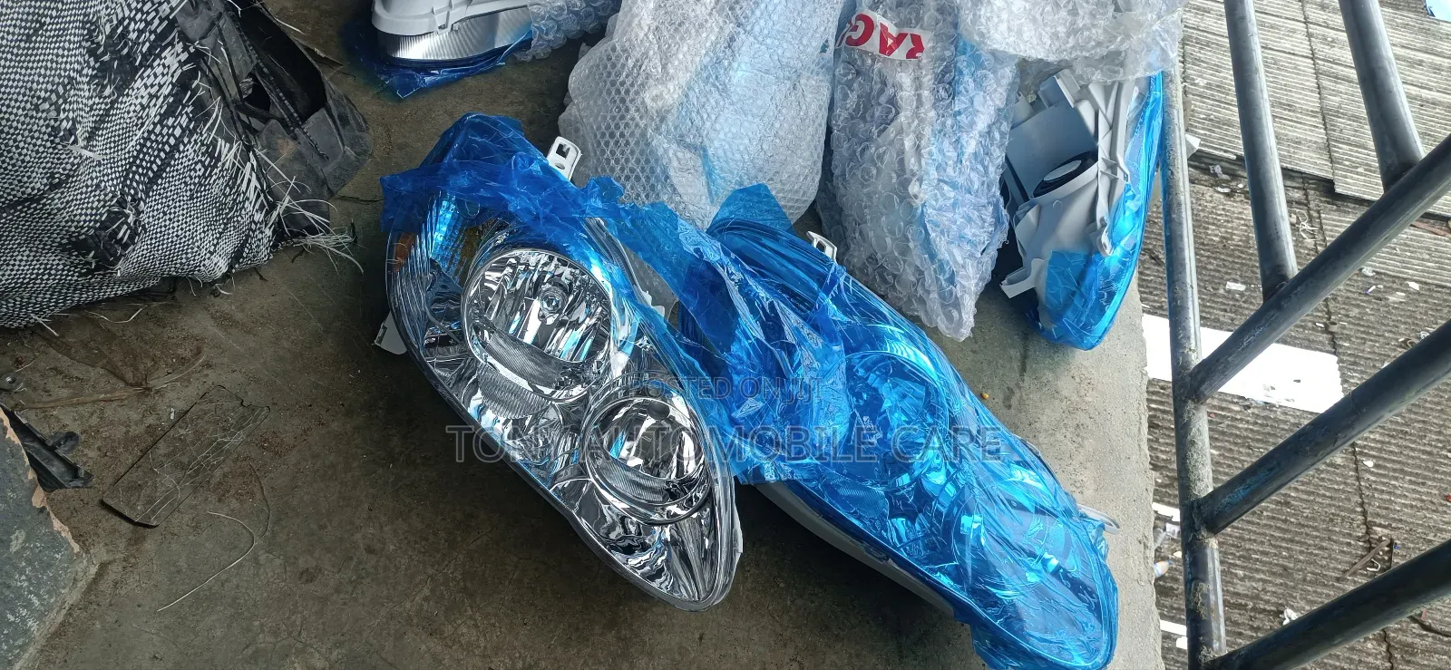 Headlight for Corolla 2005