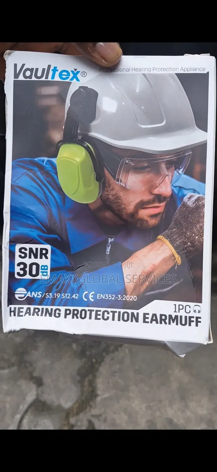 Helmet Mounted Vaultex Earmuff Snr 30db