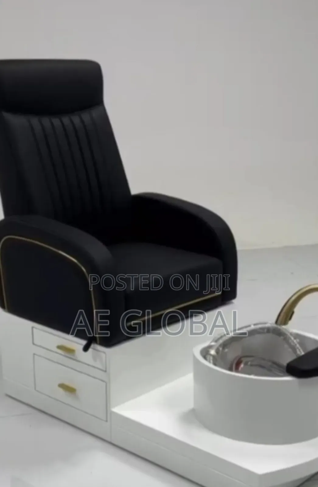 Classic Pedicure Chair