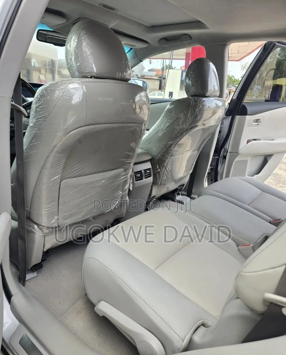 Lexus RX 2011 Silver