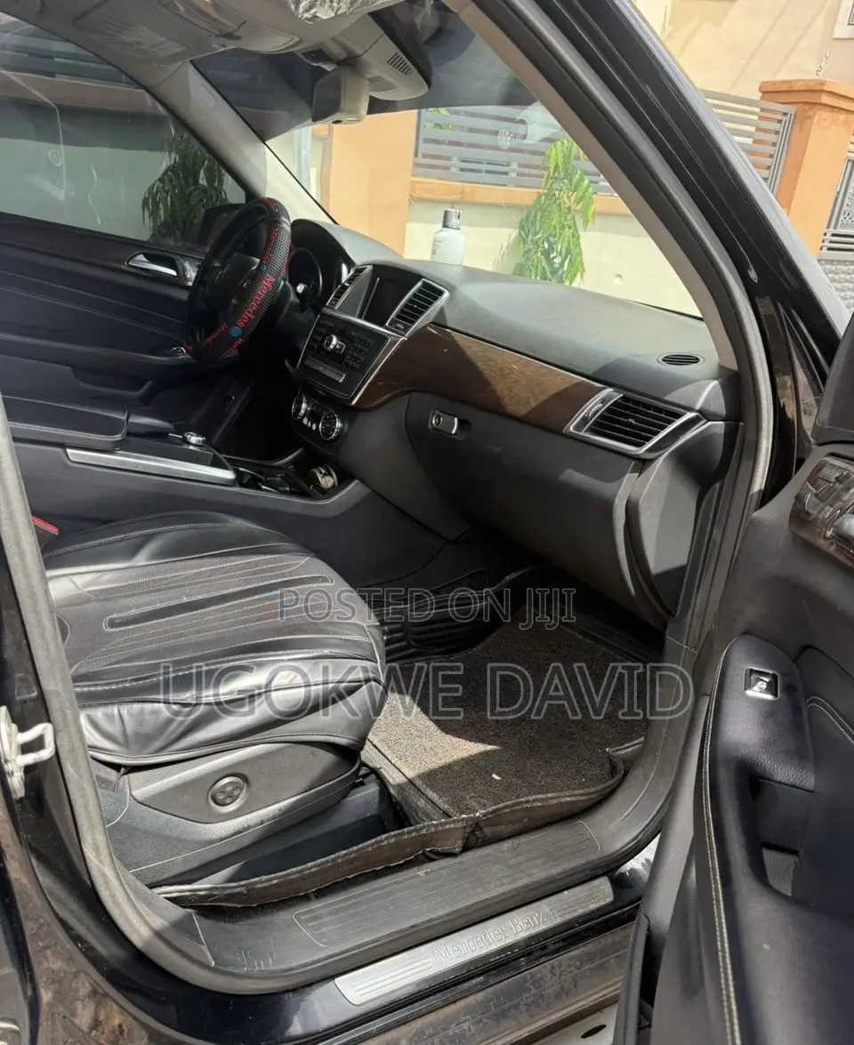 Mercedes-Benz M Class 2015 Black