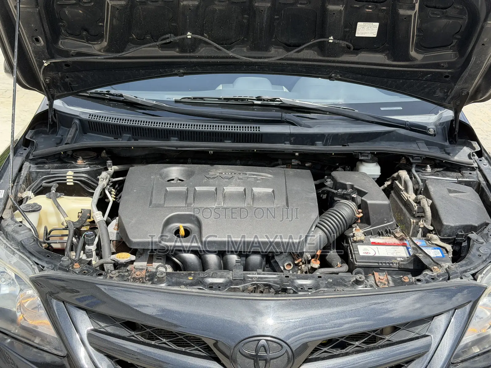 Toyota Corolla S 4dr Sedan (1.8L 4cyl 4A) 2013 Gray