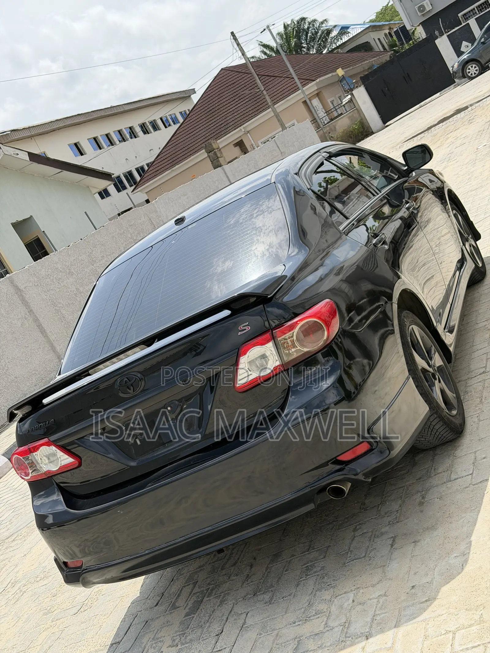 Toyota Corolla S 4dr Sedan (1.8L 4cyl 4A) 2013 Gray