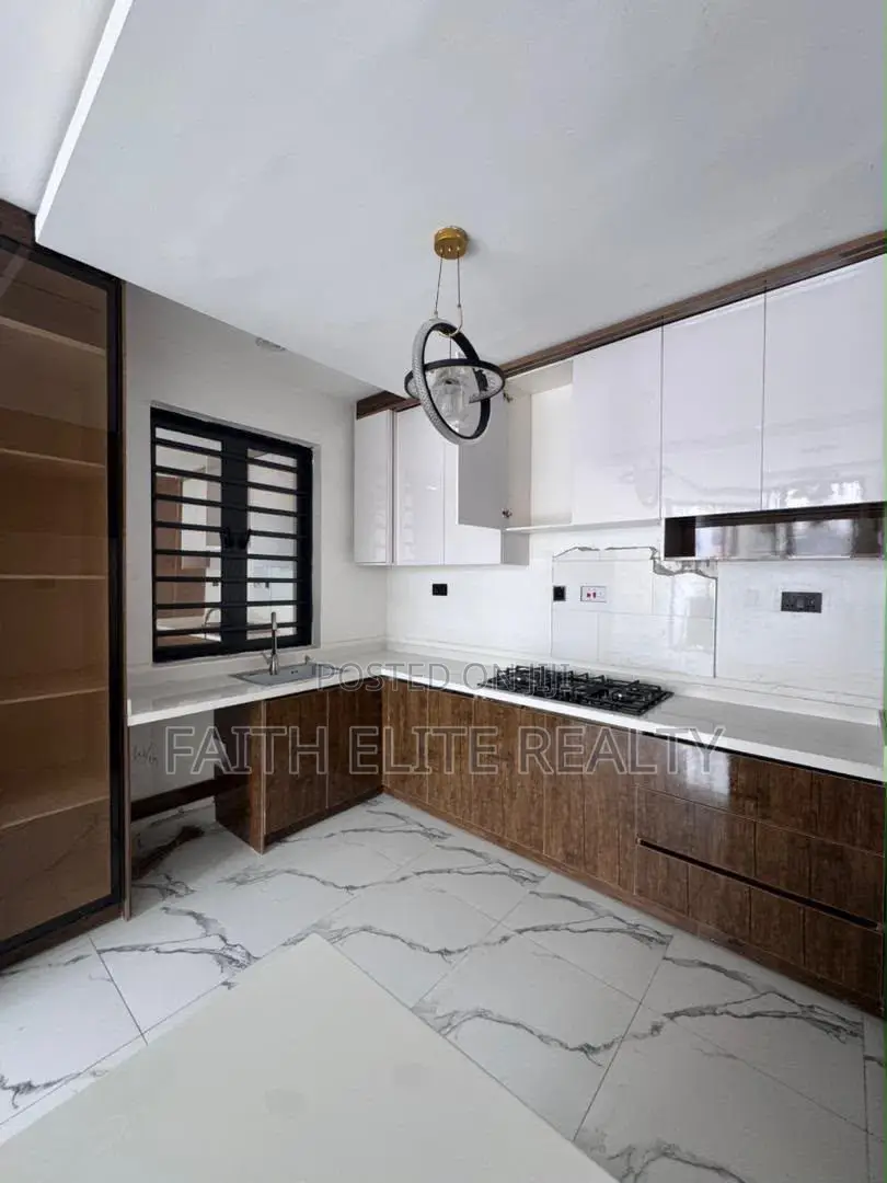 2bdrm Apartment in Ikate for rent