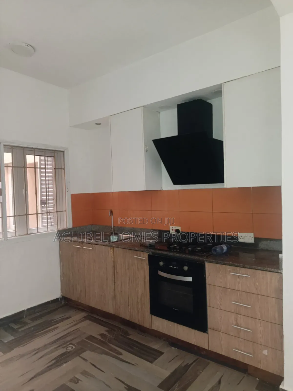 2bdrm Apartment in Near Peaceville, Lekki Phase 2 for rent
