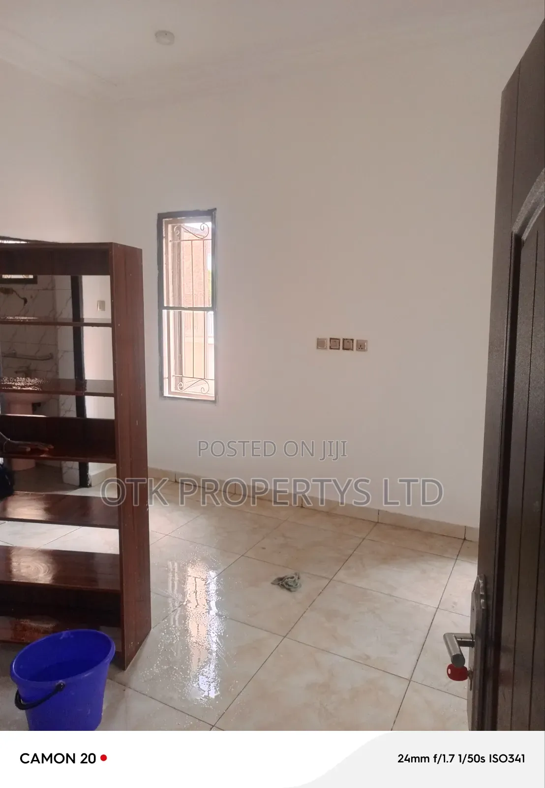 1bdrm Block of Flats in Fo1 Main Tarred Road, Kubwa for rent