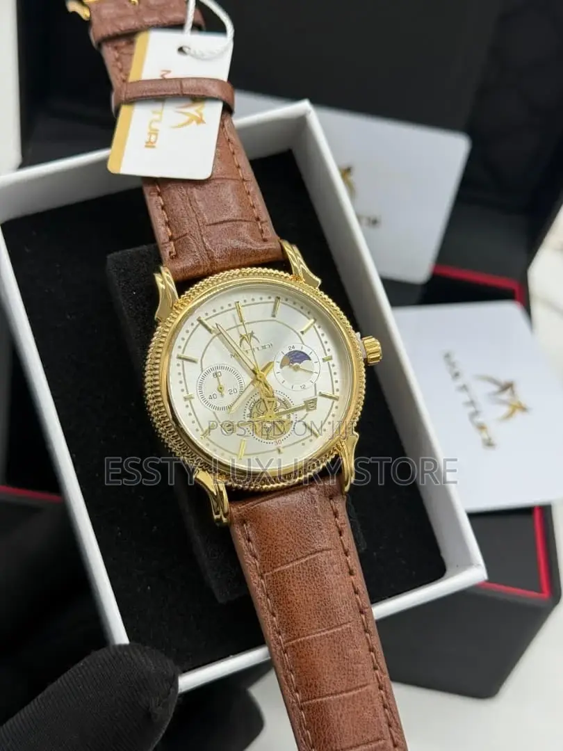 High Quality Luxury Matturi Fashion Chronograph Watch
