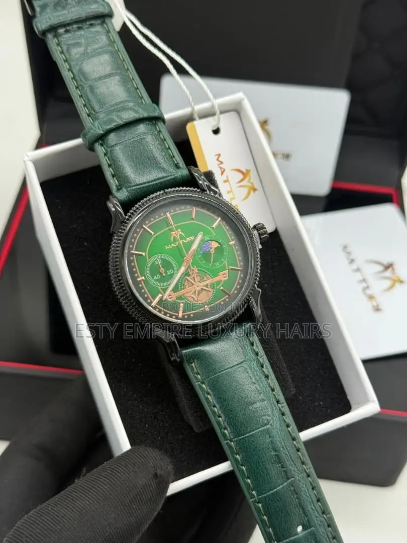 High Quality Luxury Matturi Fashion Chronograph Watch