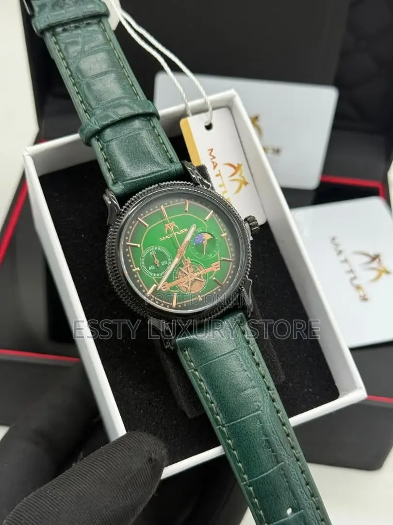 High Quality Luxury Matturi Fashion Chronograph Watch