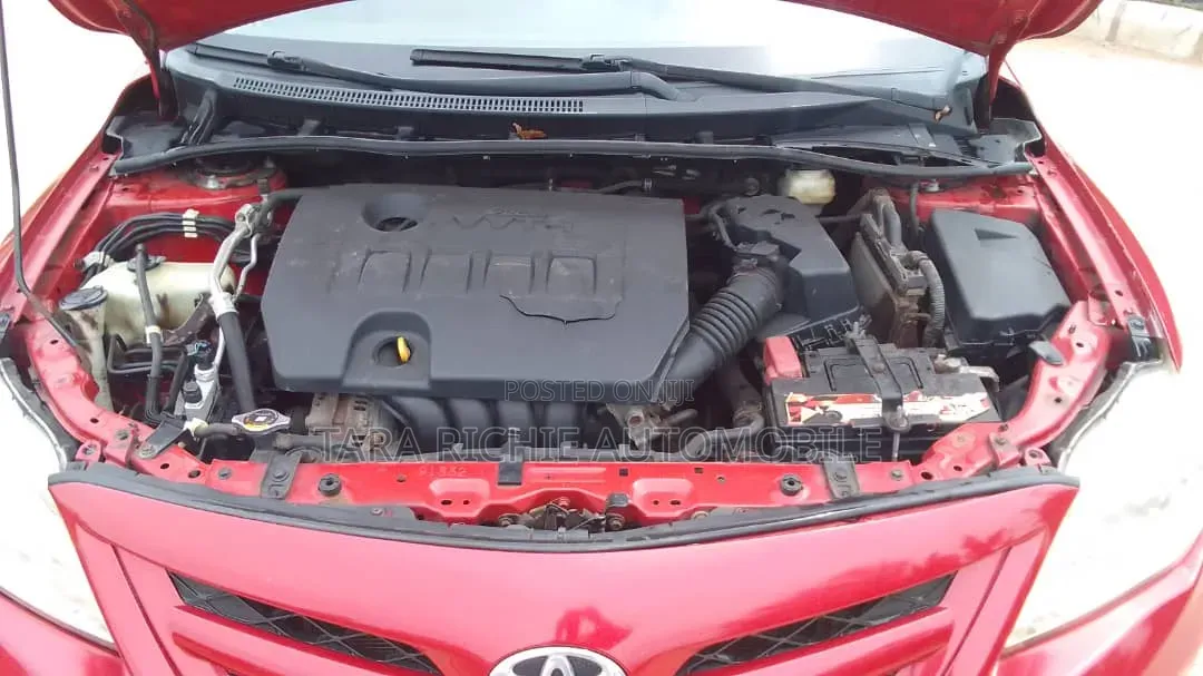 Toyota Corolla 2012 Red