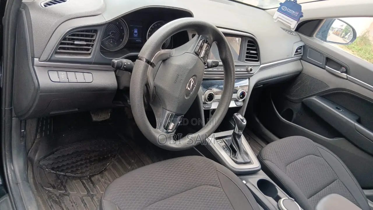 New Hyundai Elantra 2019 Black