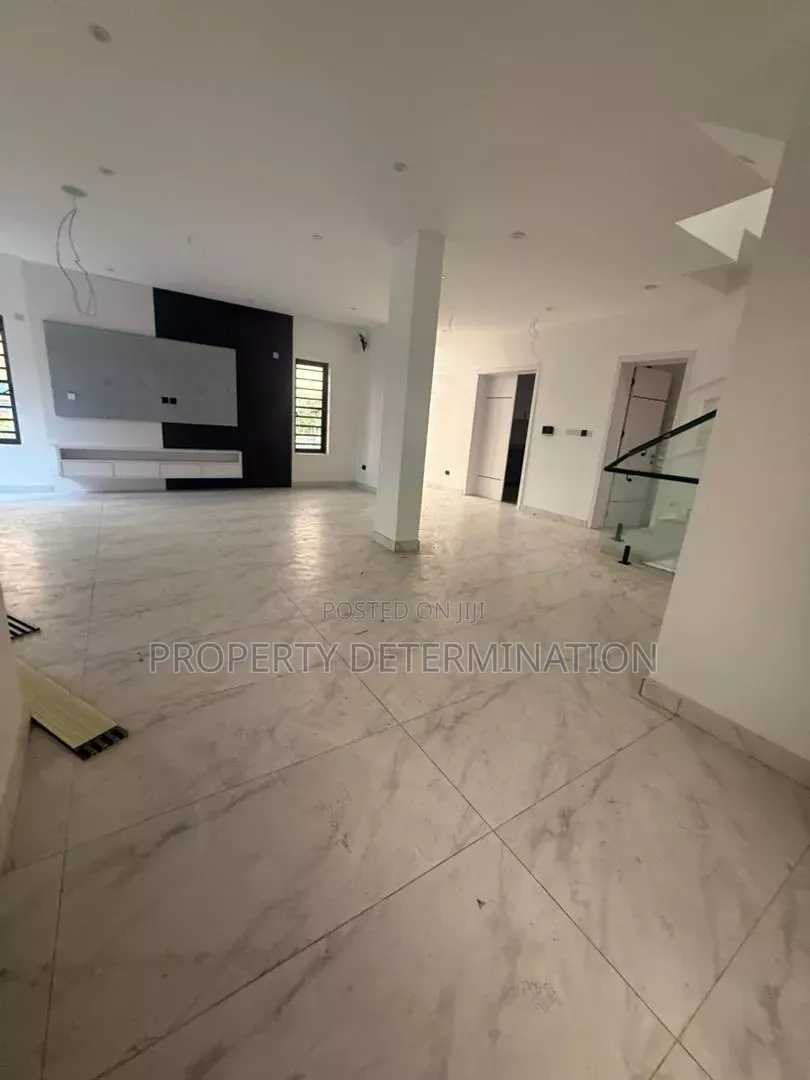 4bdrm Duplex in Omole Phase 1 for sale