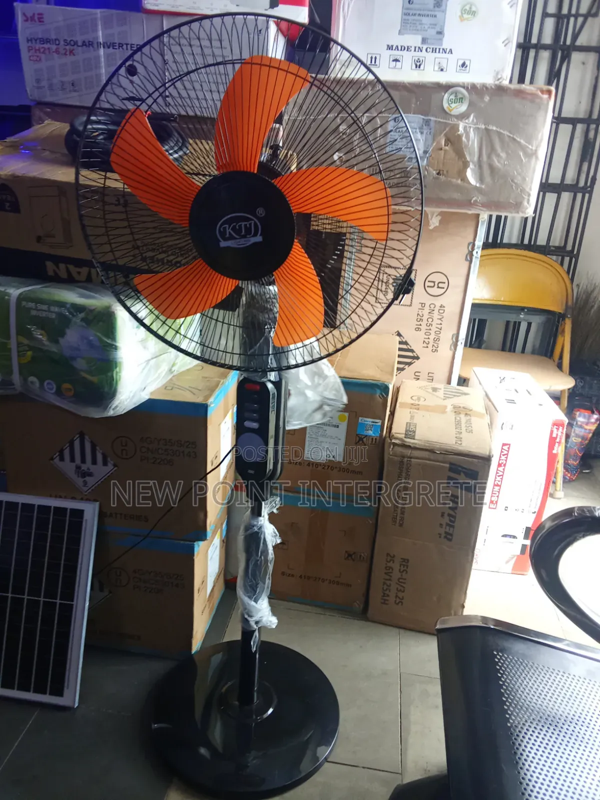Rechargable Solar Fan