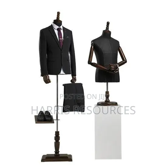 Suit Men Mannequin With Shoe Display